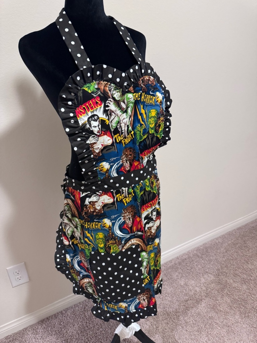 Retro Horror Movie Apron | Classic Monsters Print | Polka Dot Ruffle | Kitchen - Picture 3 of 6